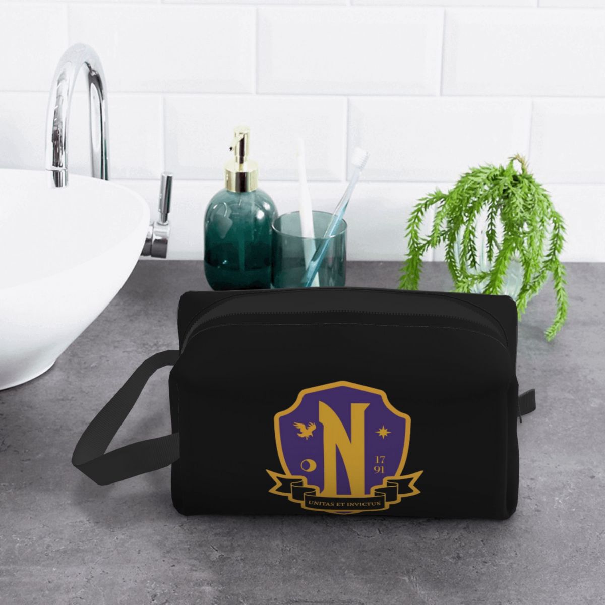 Nevermore Academy Crest (temiz - Beauty Makeup Academy incelemesi ve fiyatı